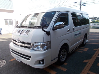 調布病院 送迎バス